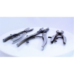 Szczypce do zaciskania przewodów z blokadą