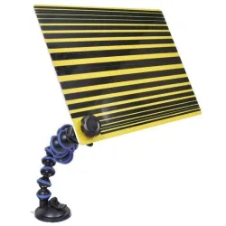 Reflective board for removing body dents