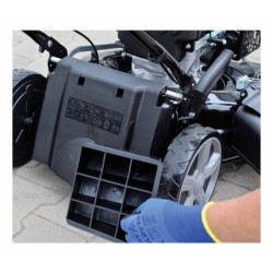 Kosiarka spalinowa z napędem oraz fukcją mulczowania mielenia automatyczne mycie