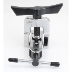 Uniwersalne narzędzie do kielichowania miedz alu