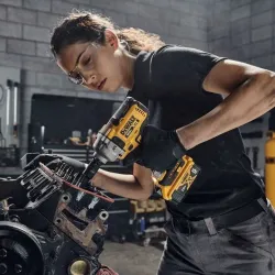 Акумуляторний ударний гайковерт Dewalt 18v xr 1/2" з корпусом 1152 нм