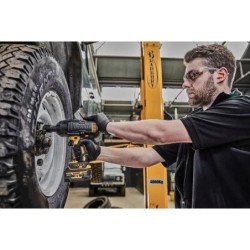 Klucz udarowy dewalt 18v xr 1/2" 1898nm zestaw