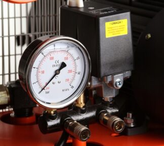 Kompresor olejowy 270L BJC sprężarka 400V UDT